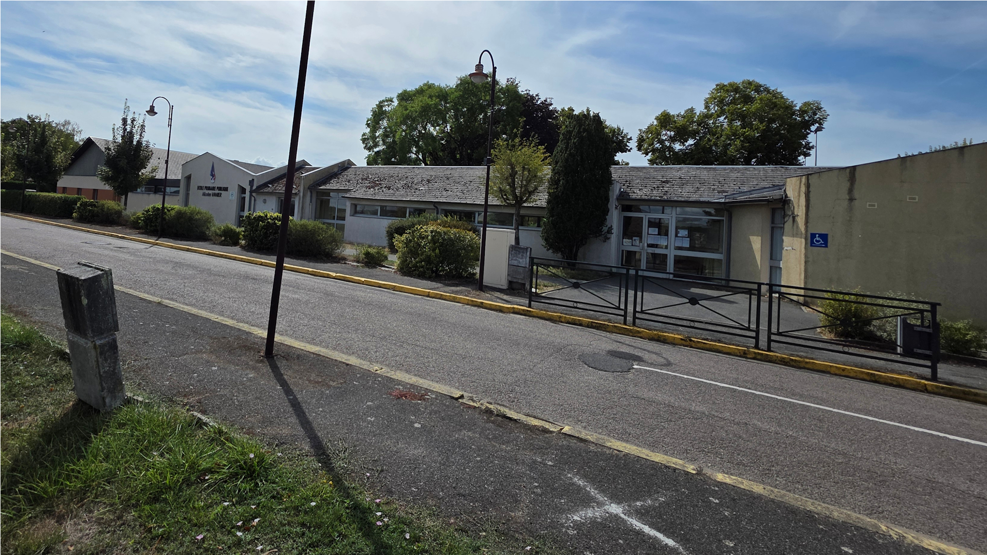 École d’Allouis